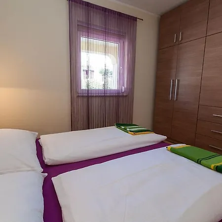 In 5367e شقة